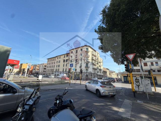 Appartamento in vendita di 62 m² in Via Montegrappa