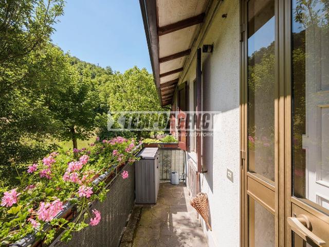 Appartamento in vendita di 62 m² in Via Monchio, 3261