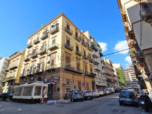 Appartamento in vendita di 62 m² in Via Principe di Scordia, 126