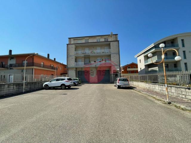 Appartamento in vendita di 633 m² in Via dei Sanniti