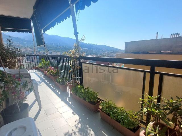 Appartamento in vendita di 67 m² in Via Torre del Menegotto