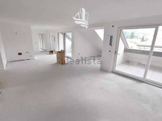 Appartamento in vendita di 67 m² in Via Vintler