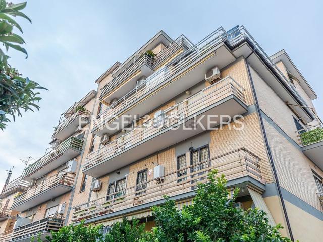 Appartamento in vendita di 67 m² in Via Villalba