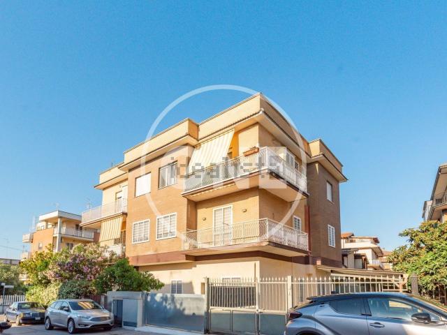 Appartamento in vendita di 67 m² in Via Campofiorito, 138