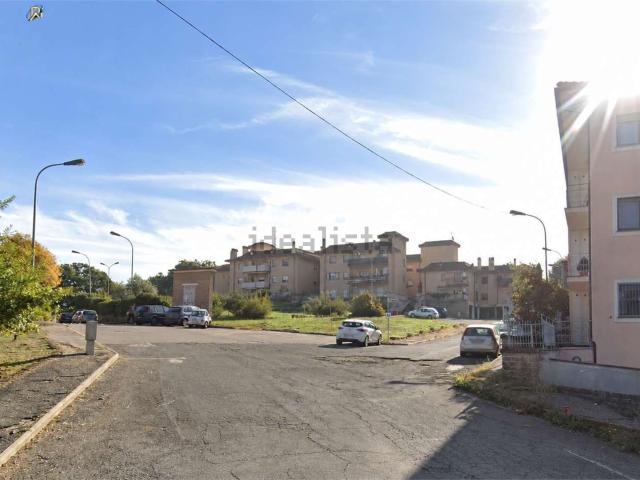 Appartamento in vendita di 67 m² in Via Cassia