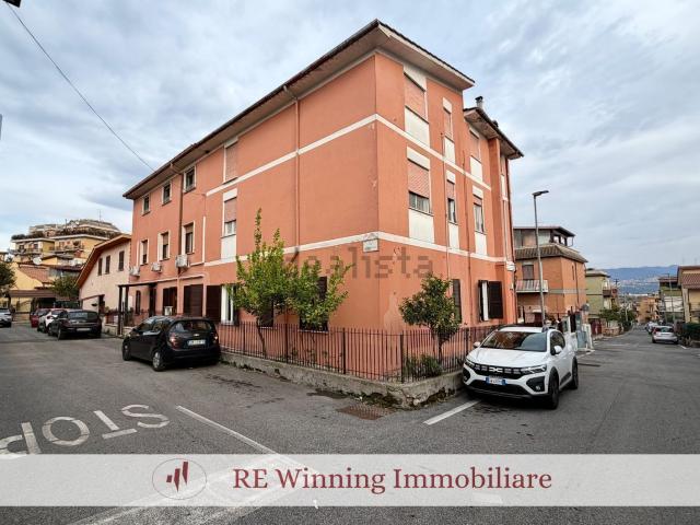 Appartamento in vendita di 67 m² in Via dei Garofani