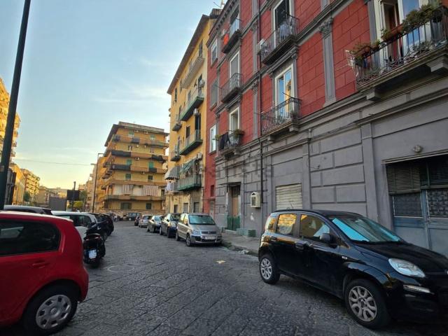 Appartamento in vendita di 67 m² in Via della Grotta Vecchia