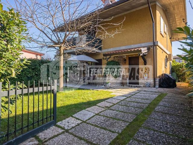 Appartamento in vendita di 67 m² in Via Giacomo Matteotti