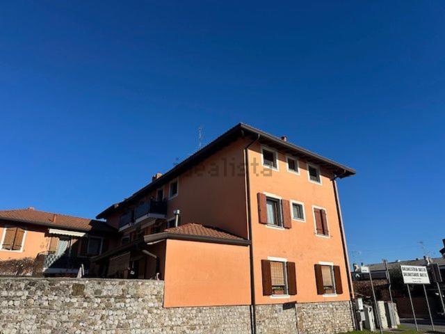 Appartamento in vendita di 67 m² in Via Lavariano, 30