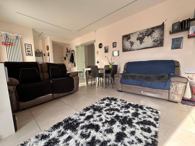 Appartamento in vendita di 67 m² in Via Lecco, 6