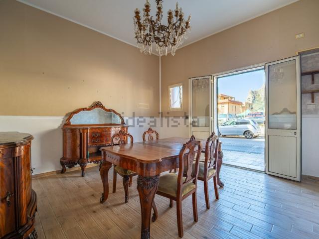 Appartamento in vendita di 67 m² in Via Sferracavallo, 176