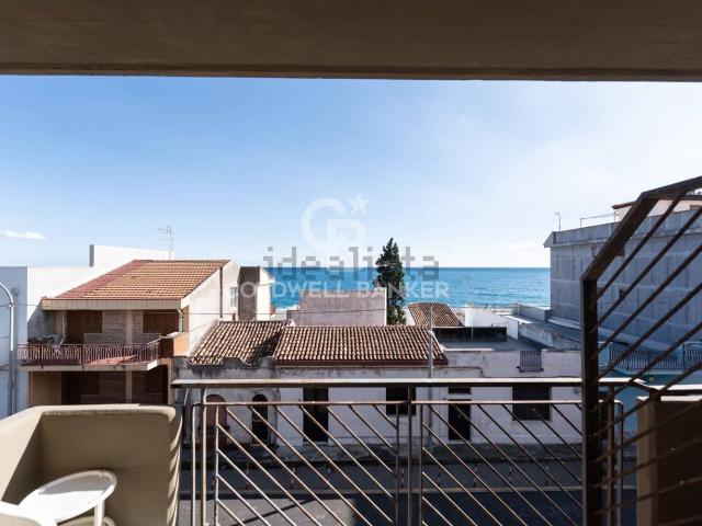 Appartamento in vendita di 67 m² in Via Spiaggia, 111