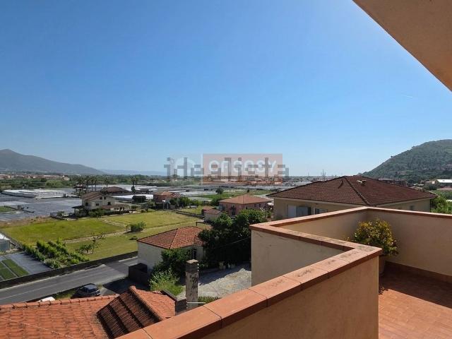 Appartamento in vendita di 64 m² in Strada Rusineo