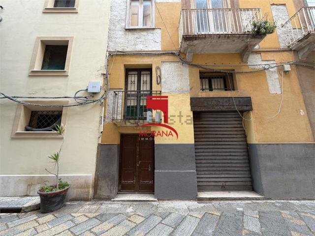 Appartamento in vendita di 64 m² in Via Badia Nuova, 25