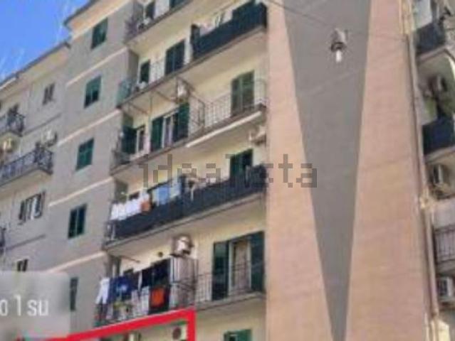 Appartamento in vendita di 64 m² in Via D&apos Alò Alfieri