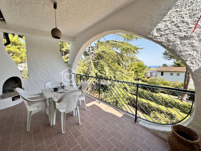 Appartamento in vendita di 64 m² in Via degli Oleandri, 21