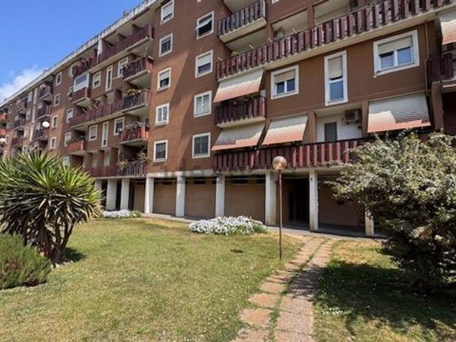 Appartamento in vendita di 64 m² in Via delle Azzorre, 352