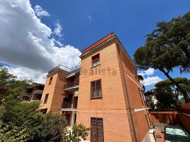 Appartamento in vendita di 64 m² in Via Ferentano, 36
