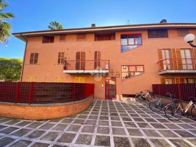 Appartamento in vendita di 74 m² in Via Fratelli Rosselli, 87