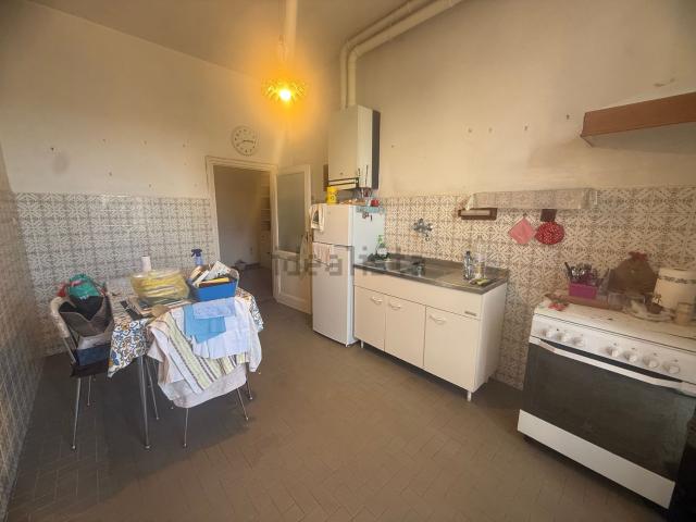 Appartamento in vendita di 64 m² in Via Leopoldo Pellas, 43