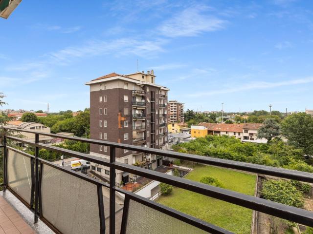 Appartamento in vendita di 64 m² in Via Padova, 330