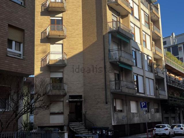 Appartamento in vendita di 64 m² in Via Sant&apos Imerio, 21