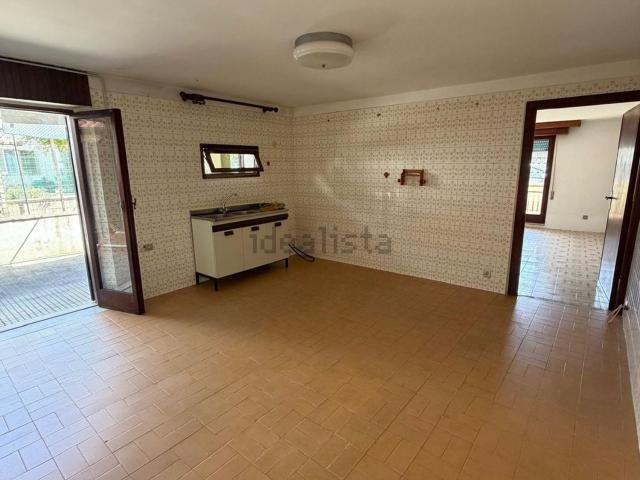 Appartamento in vendita di 64 m² in Viale Giacomo Matteotti, 195
