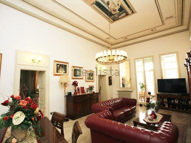 Appartamento in vendita di 650 m²
