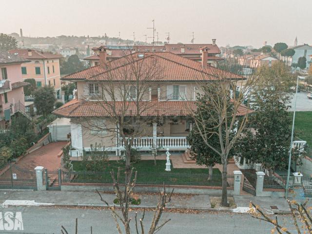 Appartamento in vendita di 650 m²