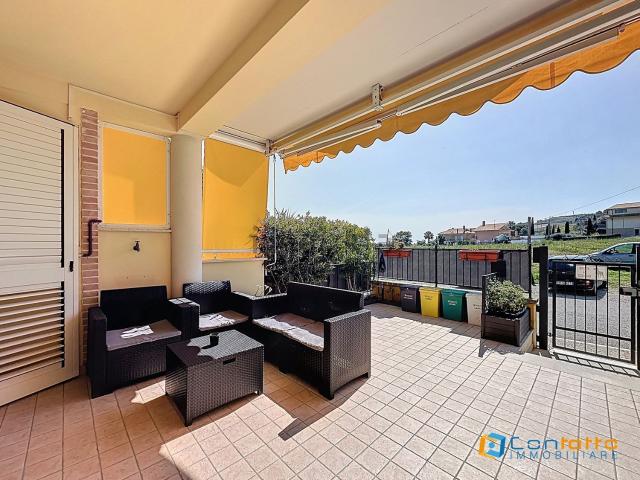 Appartamento in vendita di 65 m² in Contrada Marina, 48