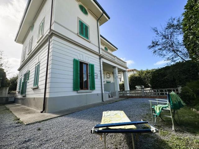 Appartamento in vendita di 65 m² in Lungomare di Crepatura