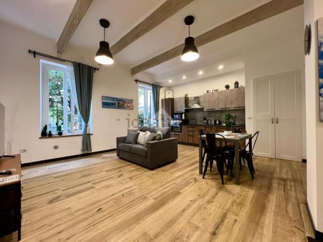 Appartamento in vendita di 65 m² in Piazza Gaetano Alimonda, 3