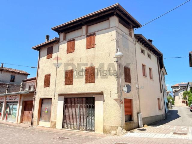 Appartamento in vendita di 65 m² in Piazza Indipendenza, 10