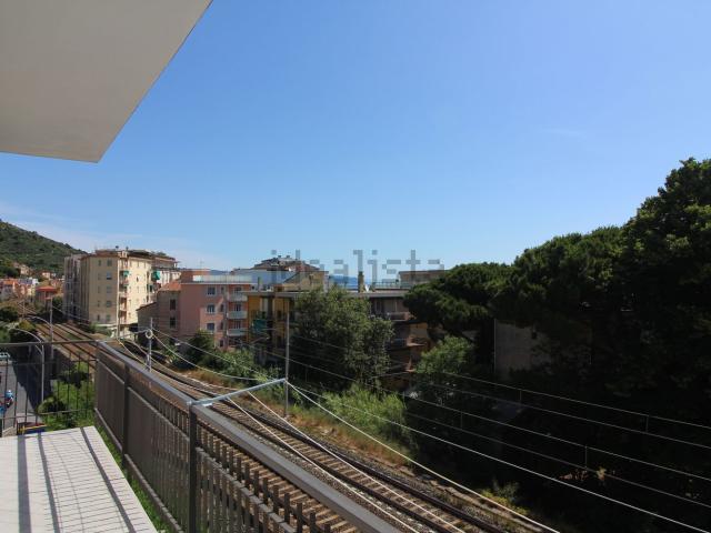 Appartamento in vendita di 65 m² in Strada Statale 1, 35