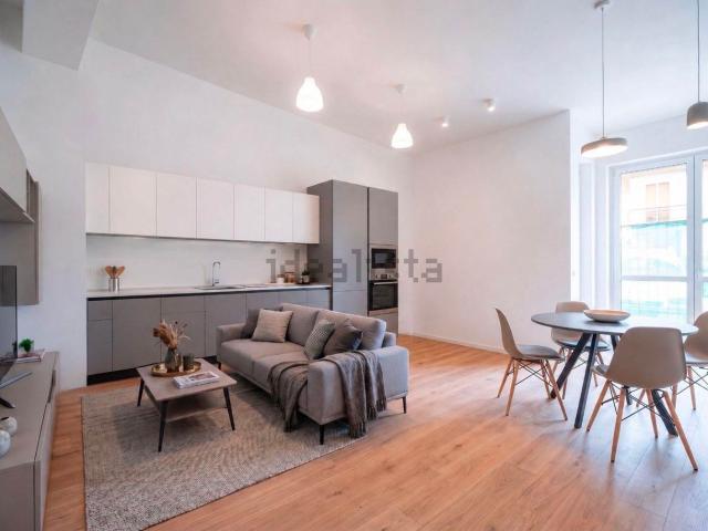 Appartamento in vendita di 65 m² in Via Ugo Foscolo