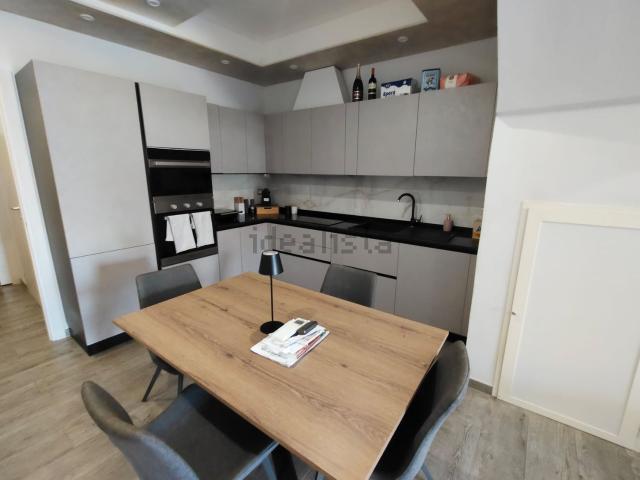 Appartamento in vendita di 65 m² in Via Ventisette Aprile, 68