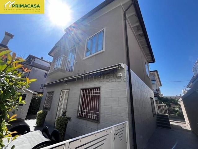 Appartamento in vendita di 65 m² in Via Vicenza
