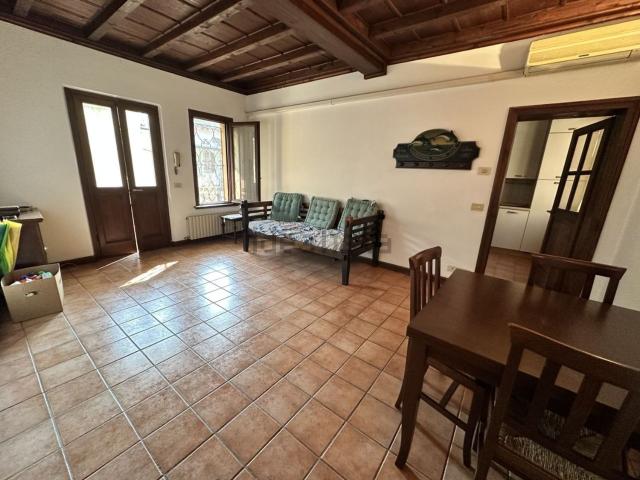 Appartamento in vendita di 65 m² in Via Alessandro Manzoni