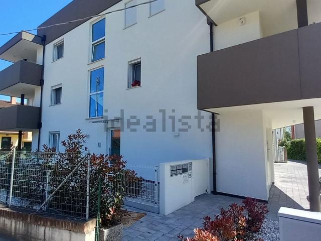 Appartamento in vendita di 65 m² in Via Altinia, 139