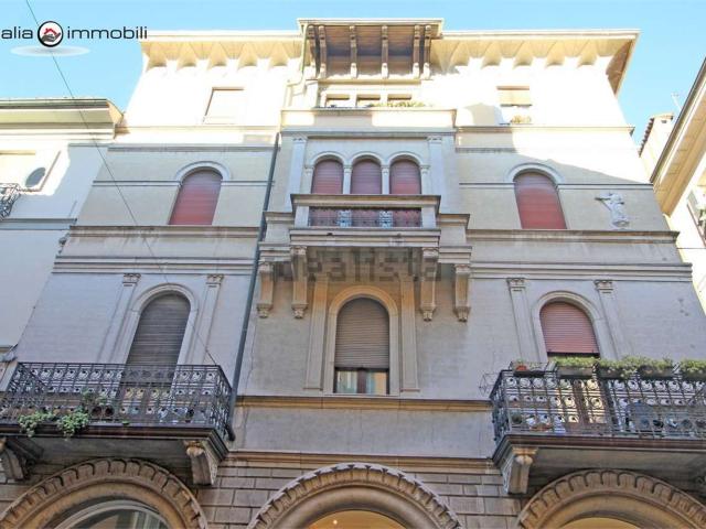 Appartamento in vendita di 65 m² in Via Bernardino Gatti, 6