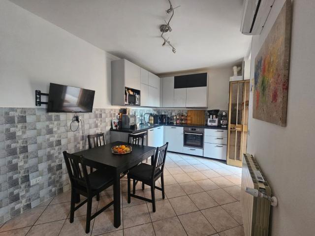 Appartamento in vendita di 65 m² in Via Biringhello, 98