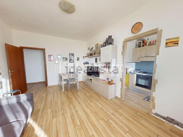 Appartamento in vendita di 65 m² in Via Calabria
