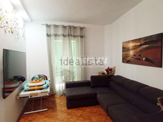 Appartamento in vendita di 65 m² in Via Carlo Romanò, 36