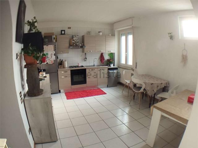 Appartamento in vendita di 65 m² in Via Cesare Battisti
