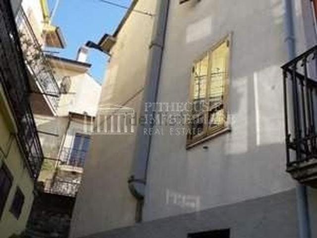 Appartamento in vendita di 65 m² in Via Chiesa Madre, 28