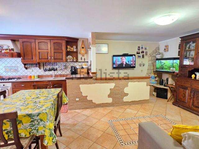 Appartamento in vendita di 65 m² in Via dei Merli