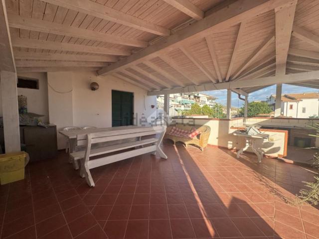 Appartamento in vendita di 65 m² in Via dei Pini, 1
