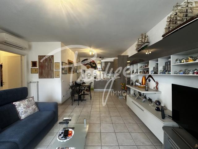 Appartamento in vendita di 65 m² in Via del Canaletto, 307