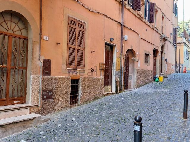 Appartamento in vendita di 65 m² in Via delle Fratte
