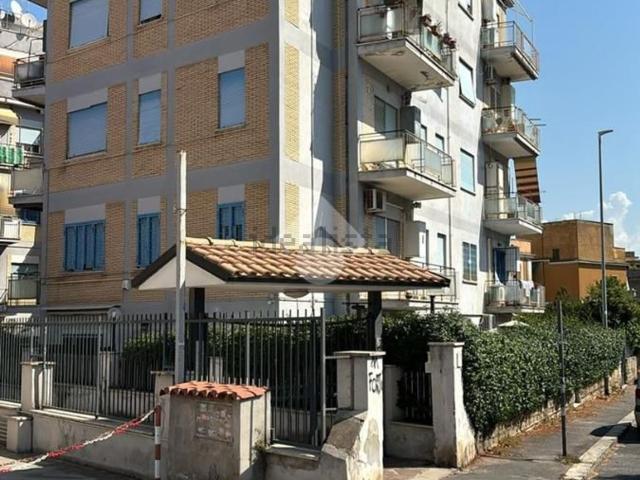 Appartamento in vendita di 65 m² in Via delle Susine, 74